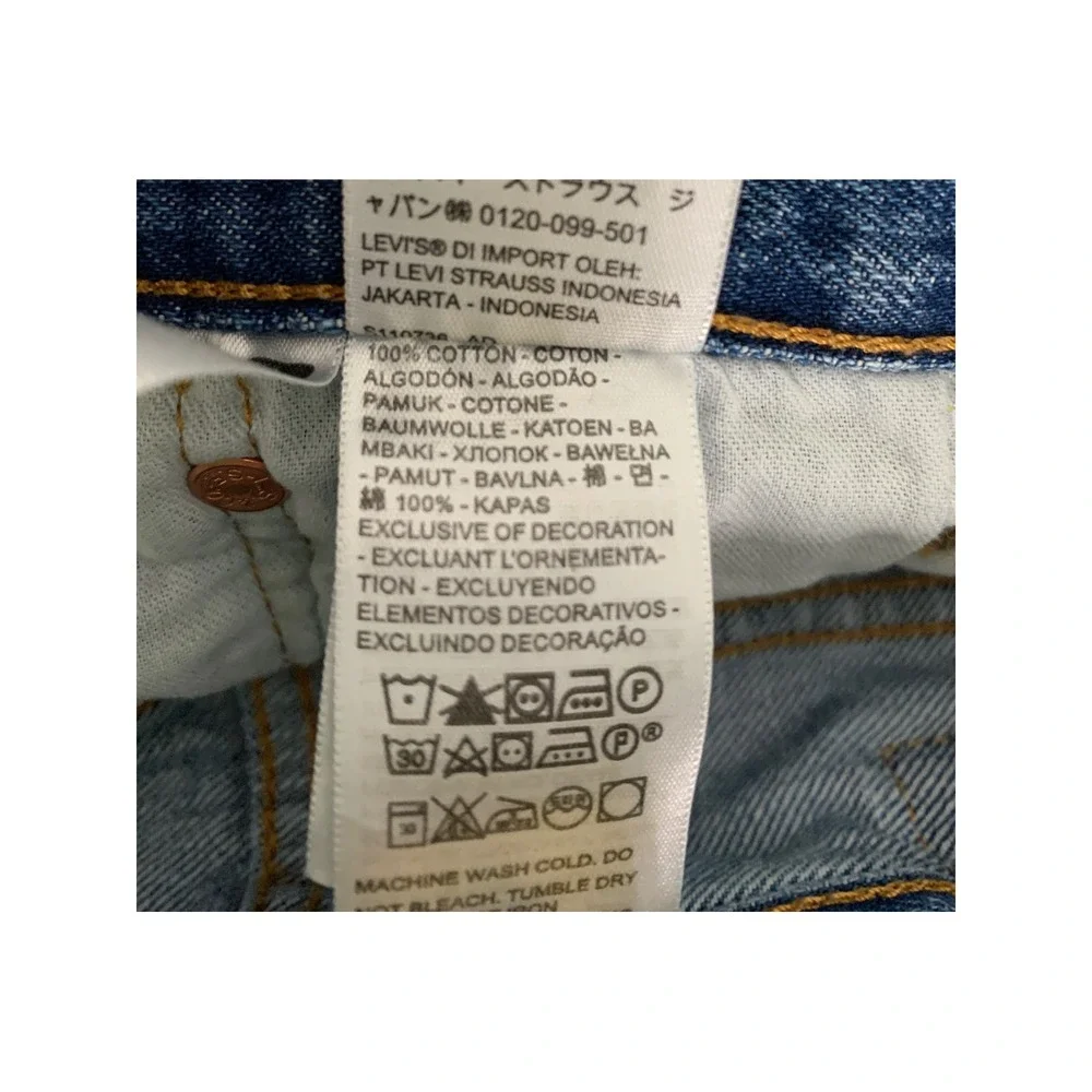 Levis 501 Jeans Mens 30x30 Blue Straight Leg Button Fly Medium Wash Denim Pants